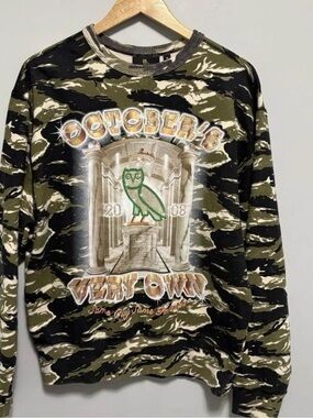 OVO Octobers Very Own Sweater Mens Medium Same City Same Friends Camo Long Drake